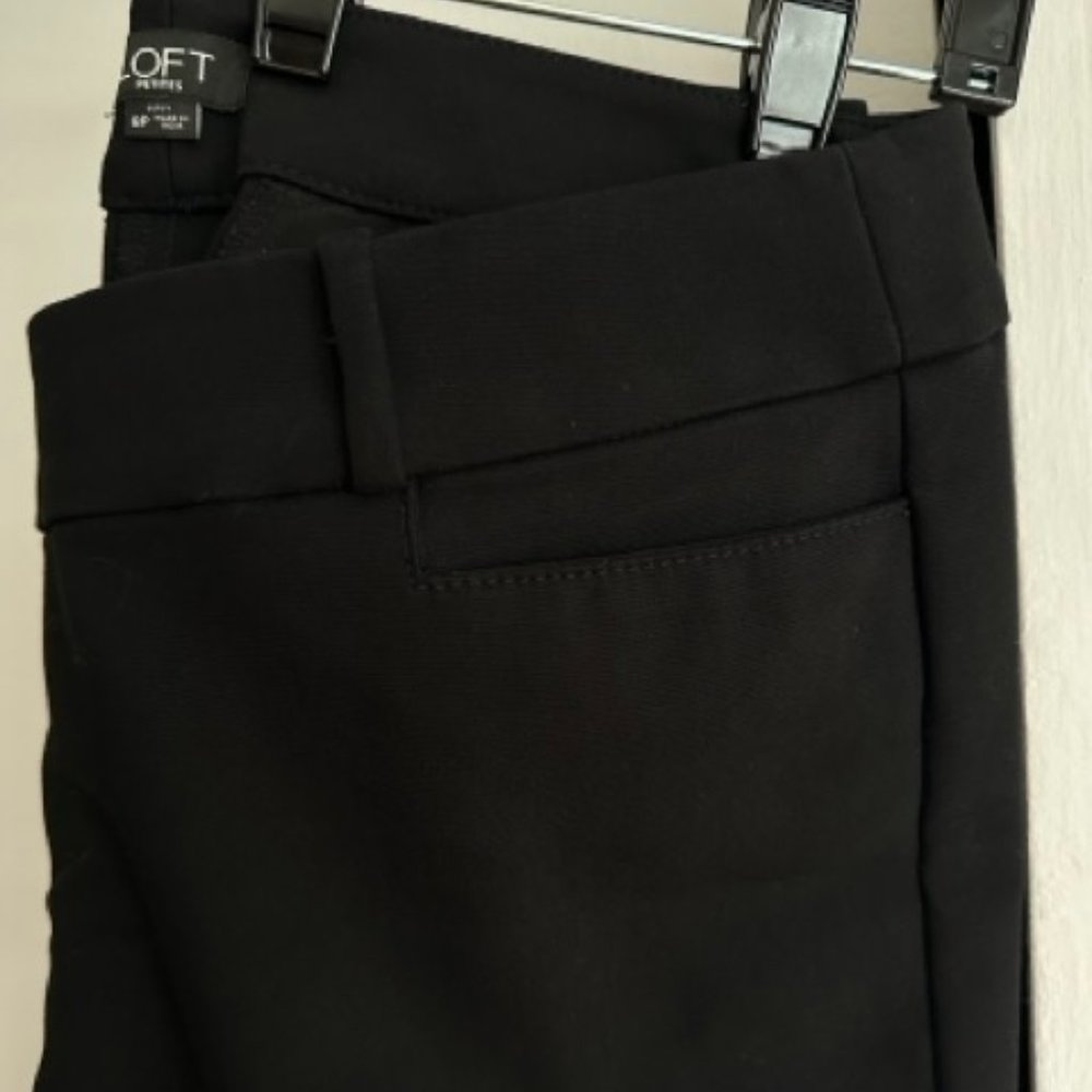 LOFT Skinny Ankle Pants in Curvy Fit (Petite)